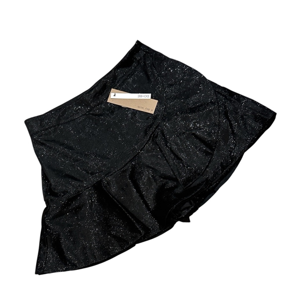 DO+BE Black Sparkle Mini Skort size medium